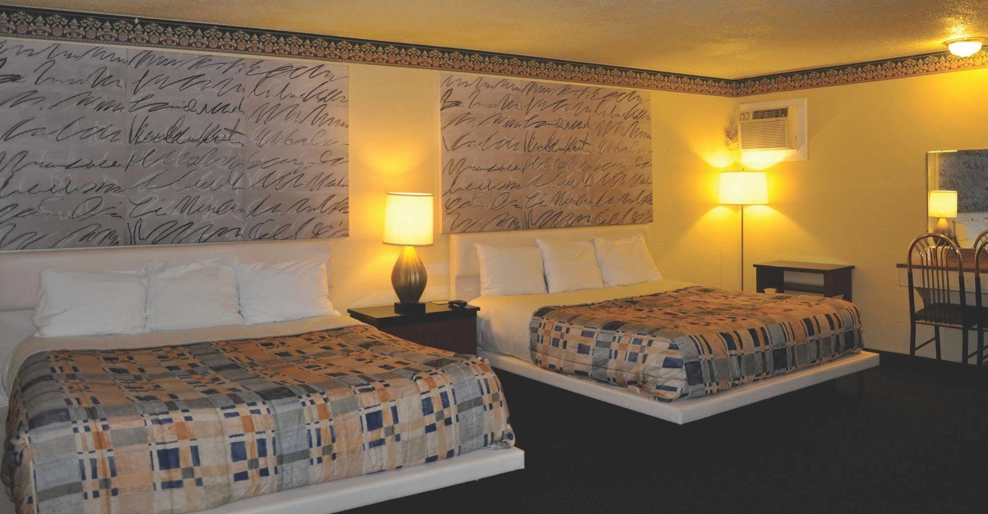 Travelers Inn Manteca Exteriör bild